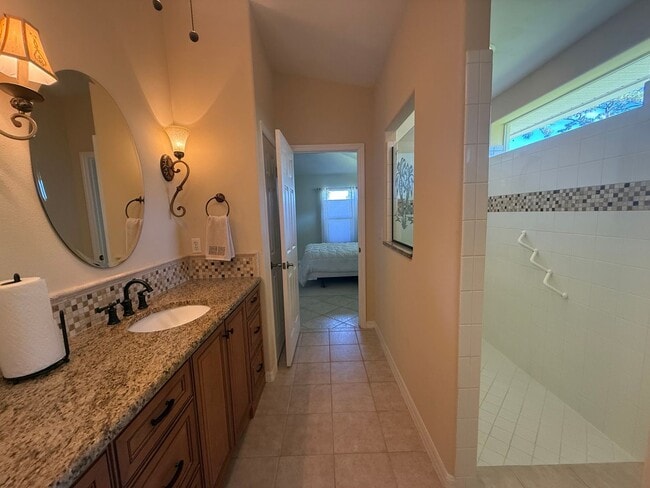 Building Photo - Beautiful 3 bedroom, 2 Bathroom home in the Turnbull Bay Golf Course Community