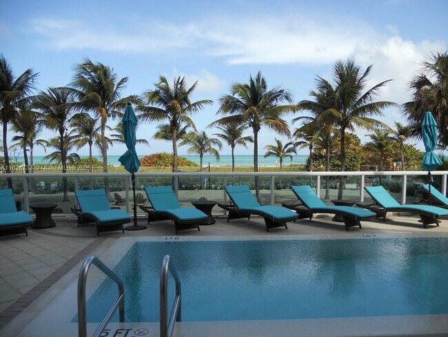 Building Photo - 9172 Collins Ave