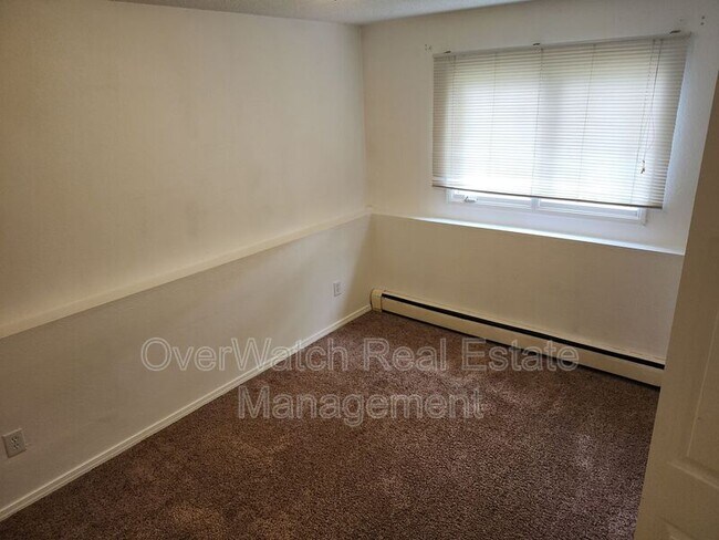 Building Photo - 4200 Florina St