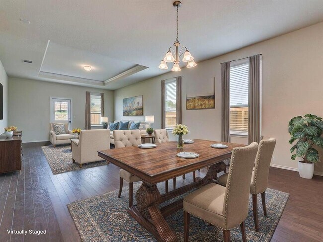 Building Photo - 504 Saturnia Dr