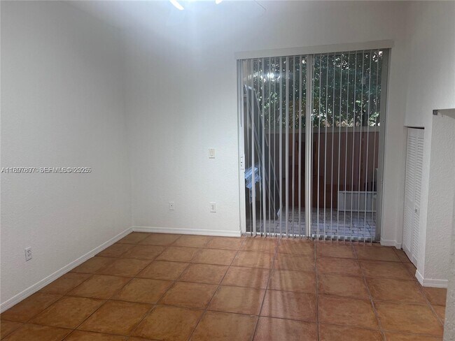 Building Photo - 2224 Anchor Ct