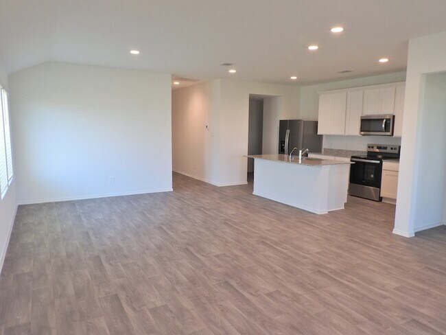 Building Photo - 2226 Laurel Bloom Ln