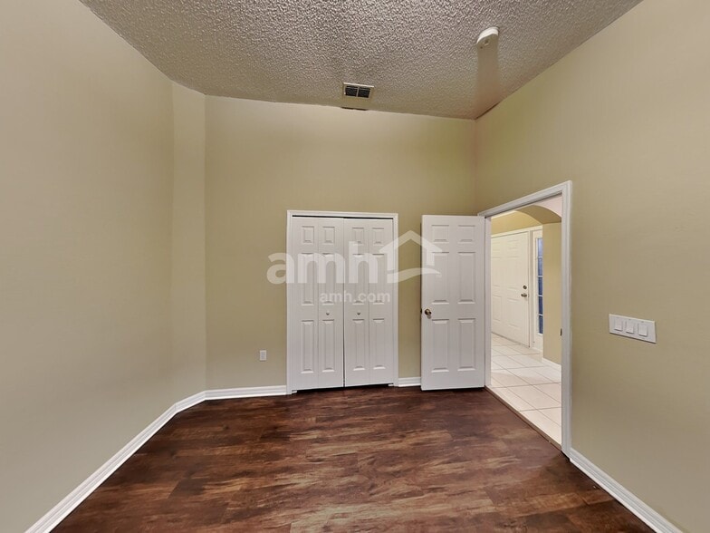 Building Photo - 13533 Tetherline Trl