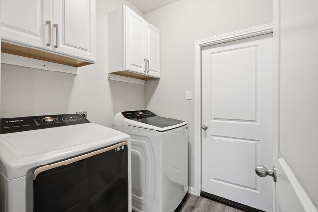 Building Photo - 1222 Rd 5102