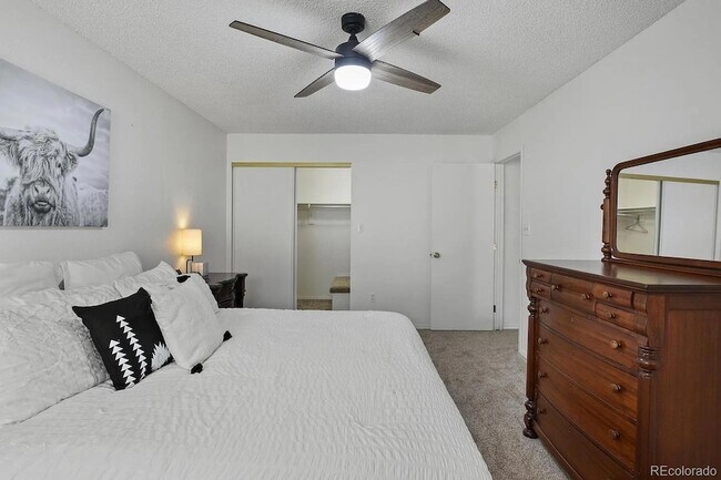 Building Photo - 6457 McNichols Ct