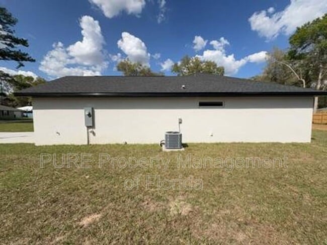Building Photo - 5787 NW 62nd Ave