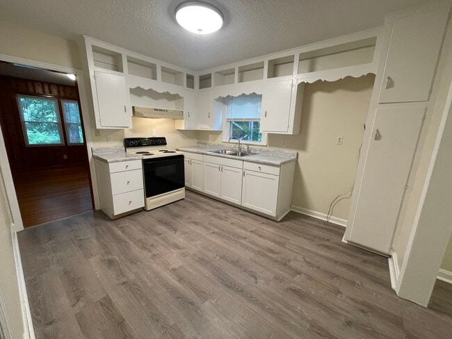 Building Photo - 4875 Tobaccoville Rd