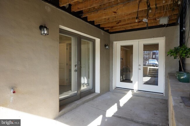 Building Photo - 34 Channing St NW