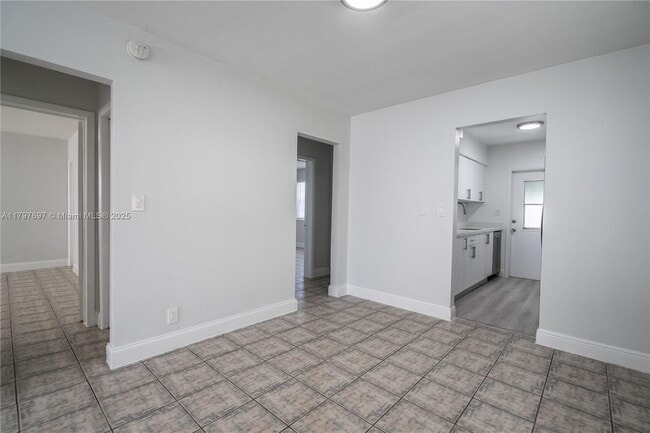 Building Photo - 320 84th St