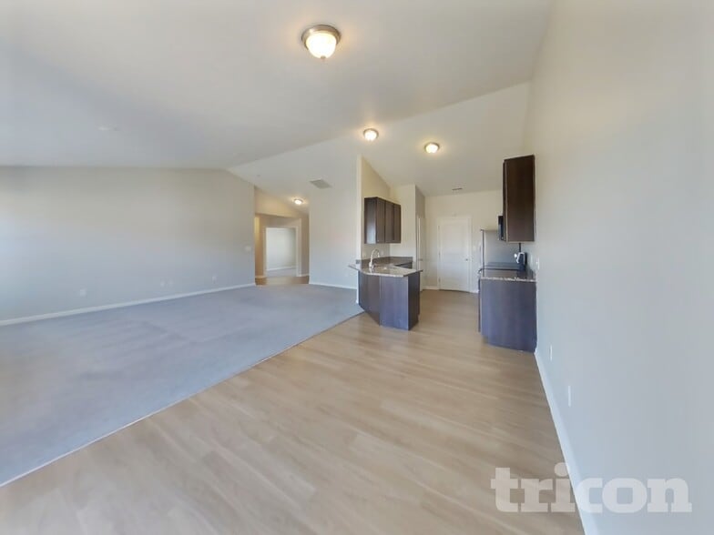 Building Photo - 4907 Long Iron Dr