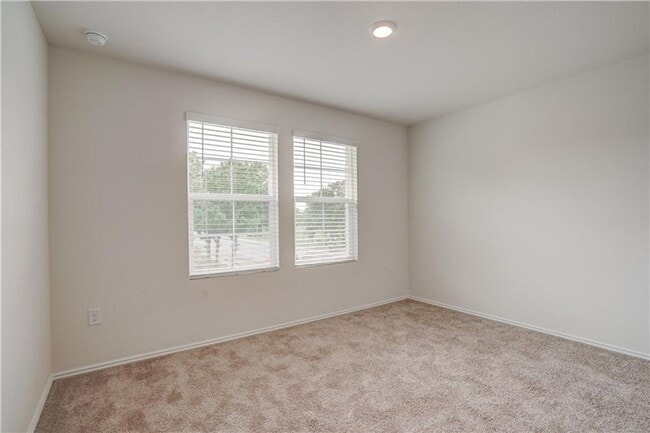 Building Photo - 14500 Fitzgibbon Dr
