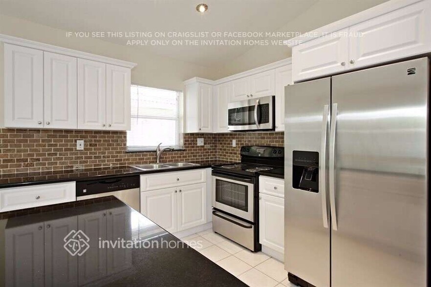 Building Photo - 14704 SW 177th Terrace