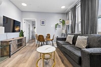 Building Photo - 95 Broadway-SI ID1240363P