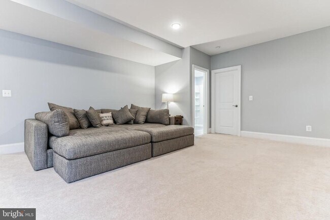 Building Photo - 6713 Dogwood Bloom Ct