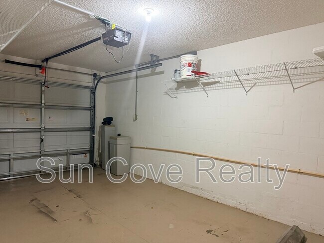 Building Photo - 4215 Winding River Way