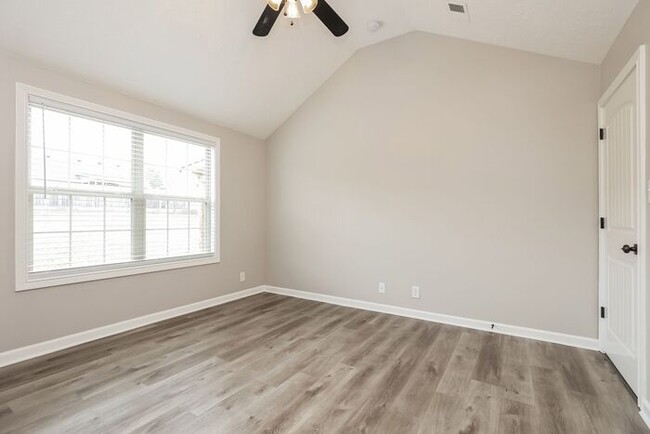 Building Photo - 1363 Freedom Dr