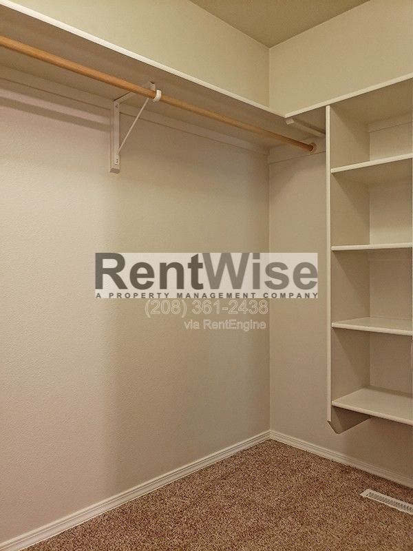 Building Photo - 12343 W Abram Dr