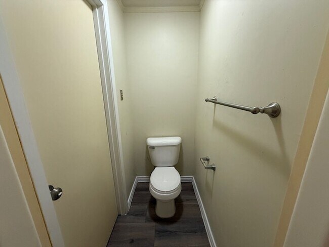 Building Photo - 1717 Clark Blvd