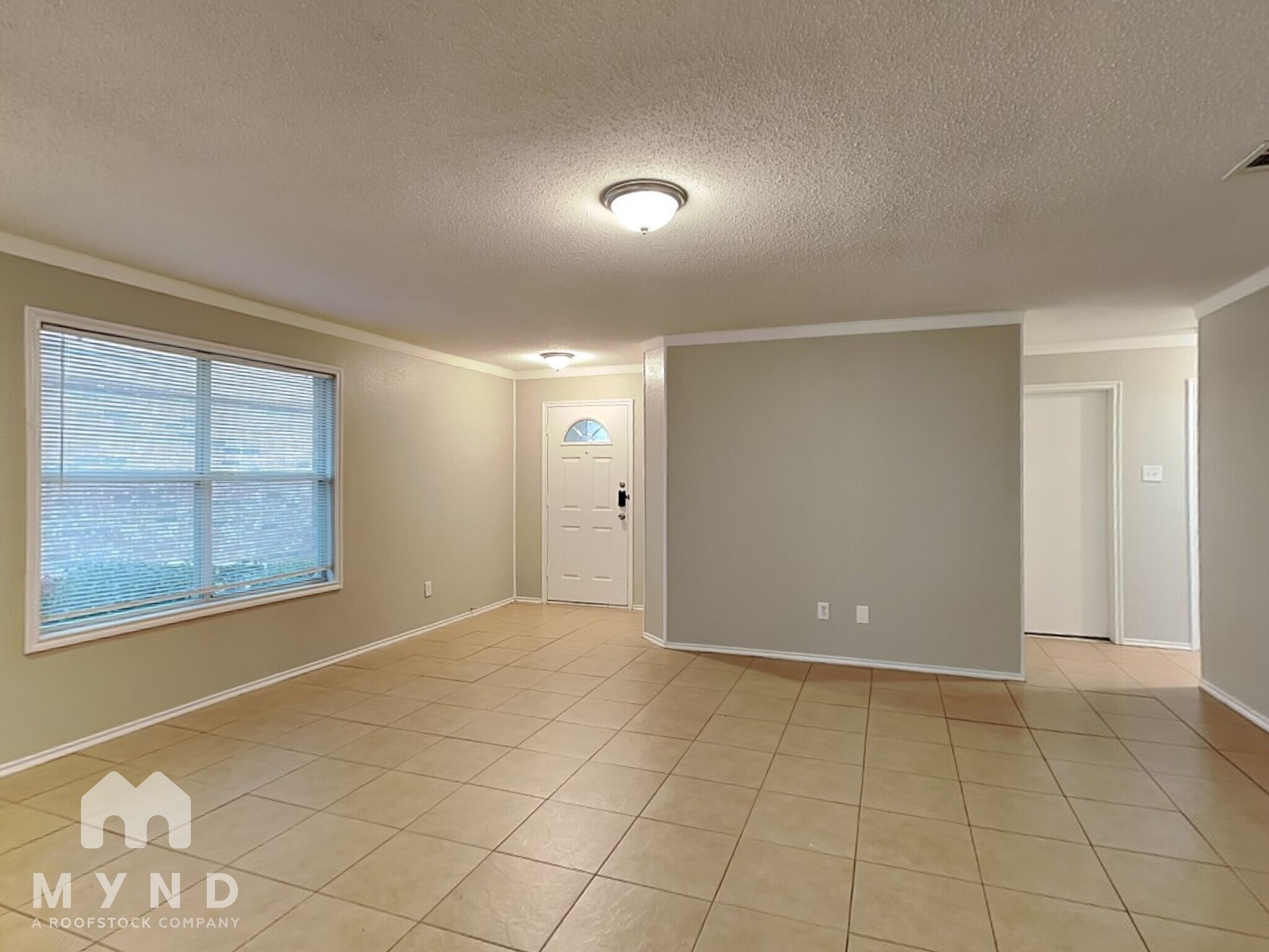 Building Photo - 4908 Thorn Hollow Dr