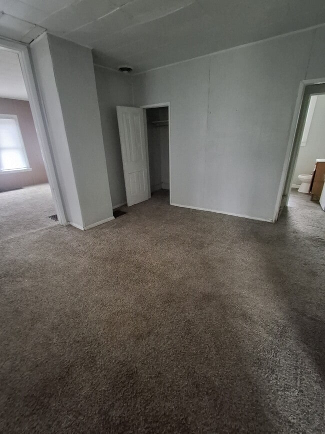 Building Photo - 1531 Johnson Ave