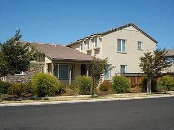 Primary Photo - 690 Leah Ln