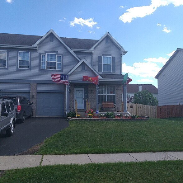 Building Photo - 277 W Biros Ln