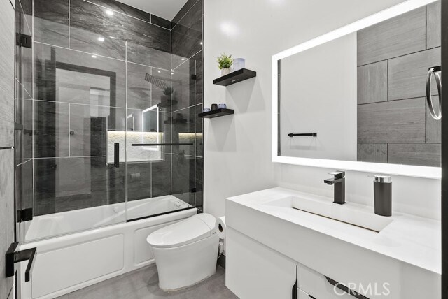 Building Photo - 23143 Leonora Dr