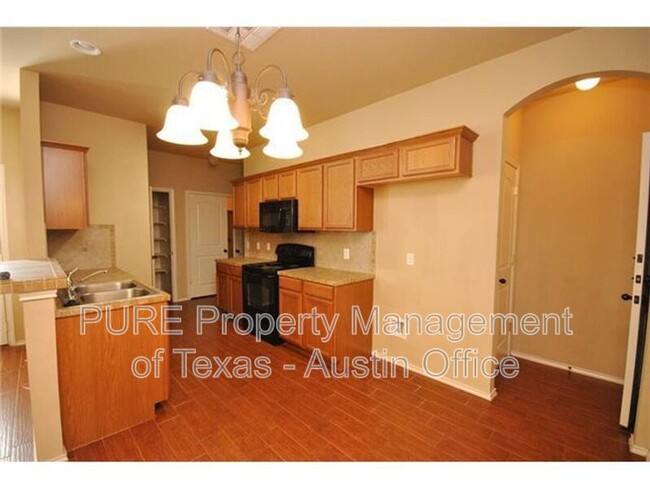 Building Photo - 1516 Muirfield Bend Dr