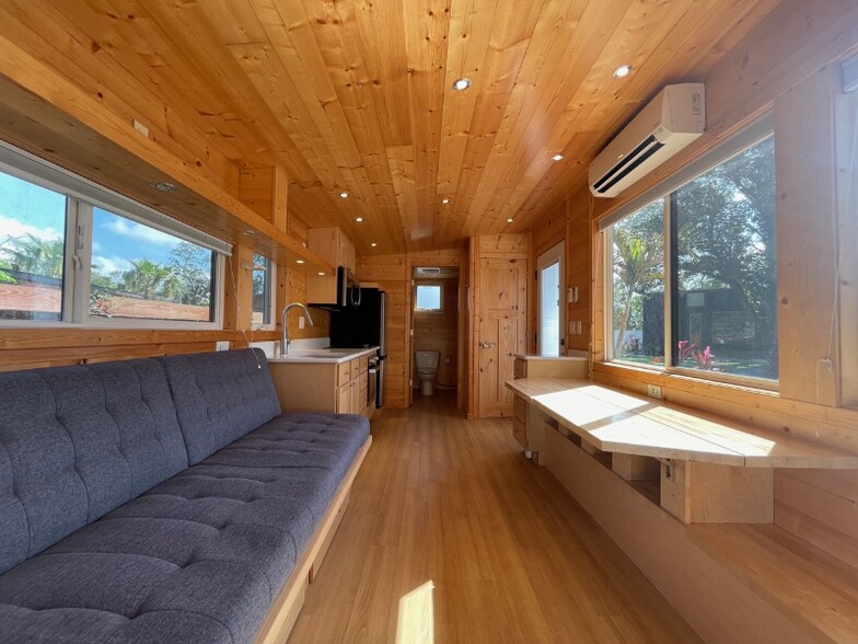 Building Photo - 11008 US-301