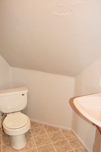 Top Level Bathroom - 303 W Pleasant St