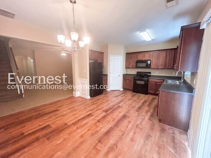 Building Photo - 1722 Coleville Oak Ln