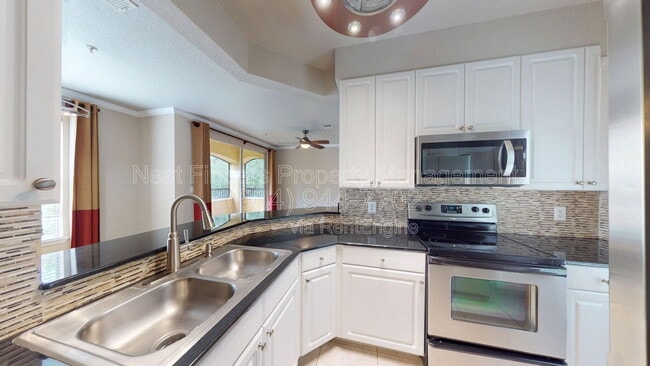 Building Photo - 8539 Gate Pkwy W