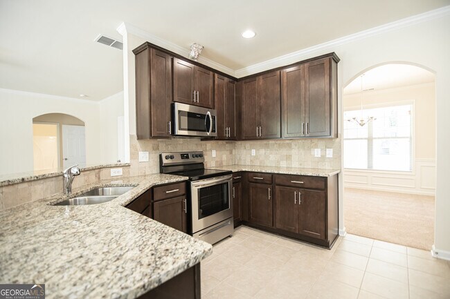 Building Photo - 5863 Krim Dr
