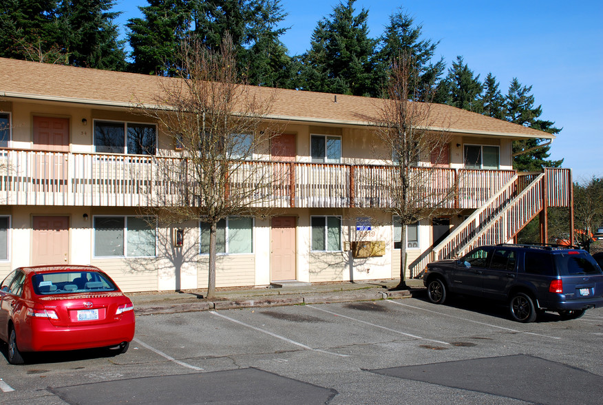 Primary Photo - Canyon Ridge Apartment