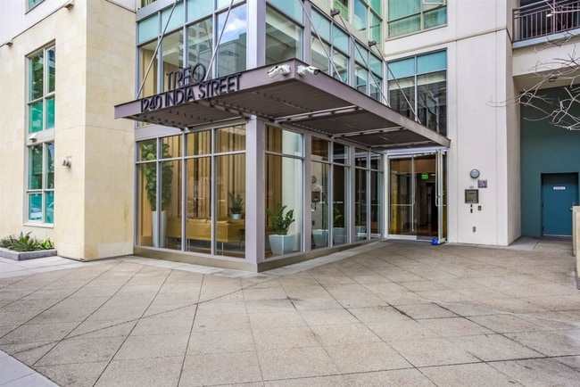 Building Photo - 1240 India St