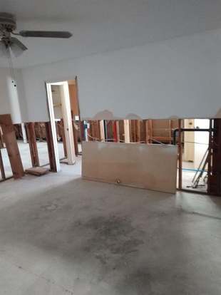 Building Photo - 15610 Stoney Fork Dr