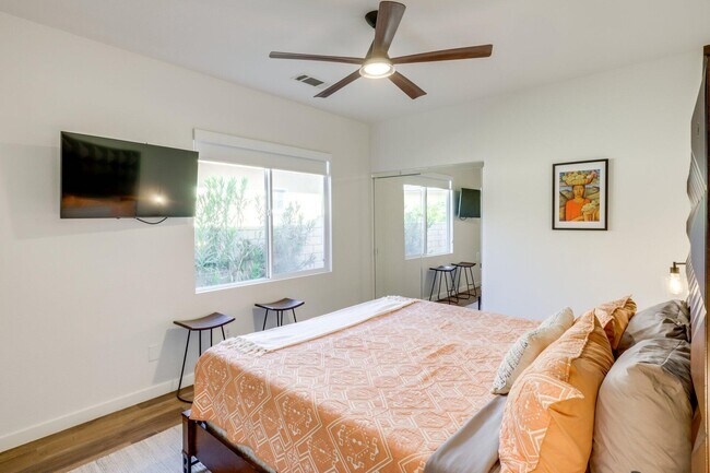 Building Photo - 84644 Pavone Way