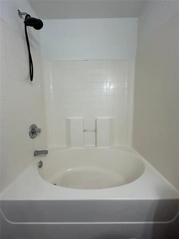 Building Photo - 10745 Many Oaks Dr