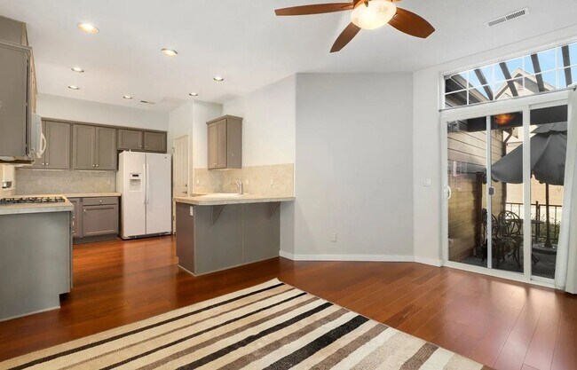 Building Photo - Amazing Home in Amazing Neighborhood