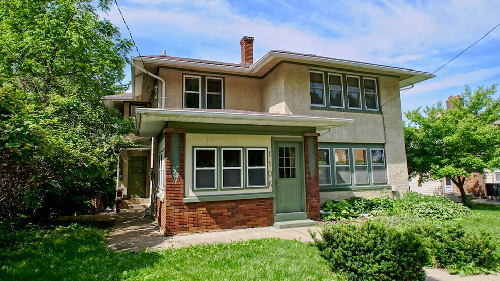 Building Photo - 1106 Bush St