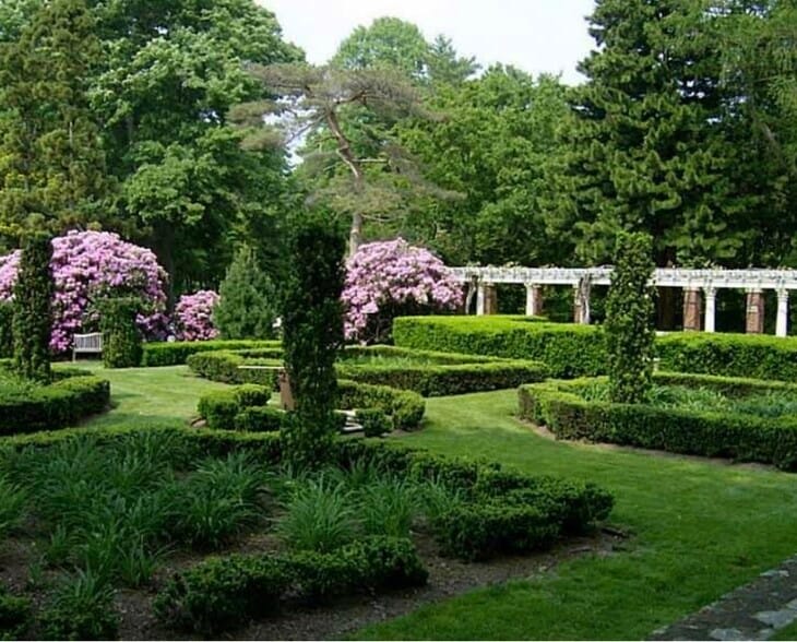 North Farm gardens and arboreteum - 77 Windward Ln