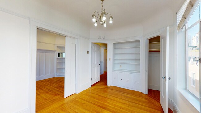 Building Photo - 1046 Mason St