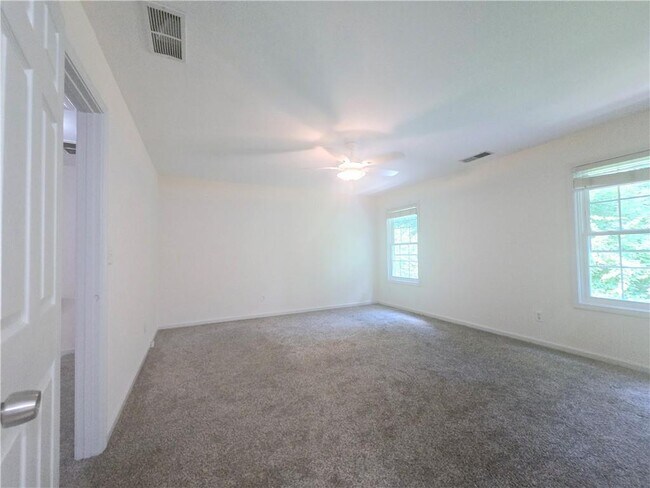 Building Photo - 1318 Guilderoy Ln