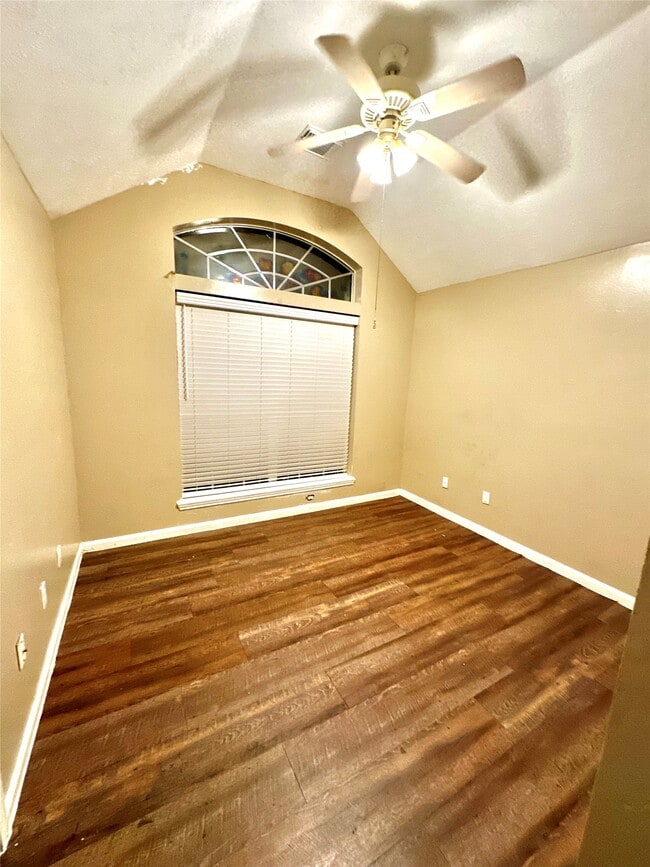Building Photo - 1211 Cambrian Park Ct