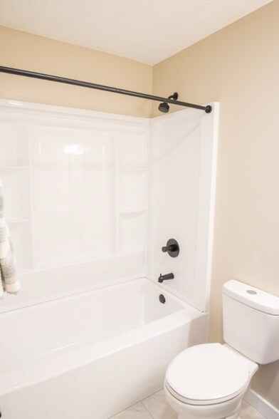 Building Photo - 2451 Cecil Ave