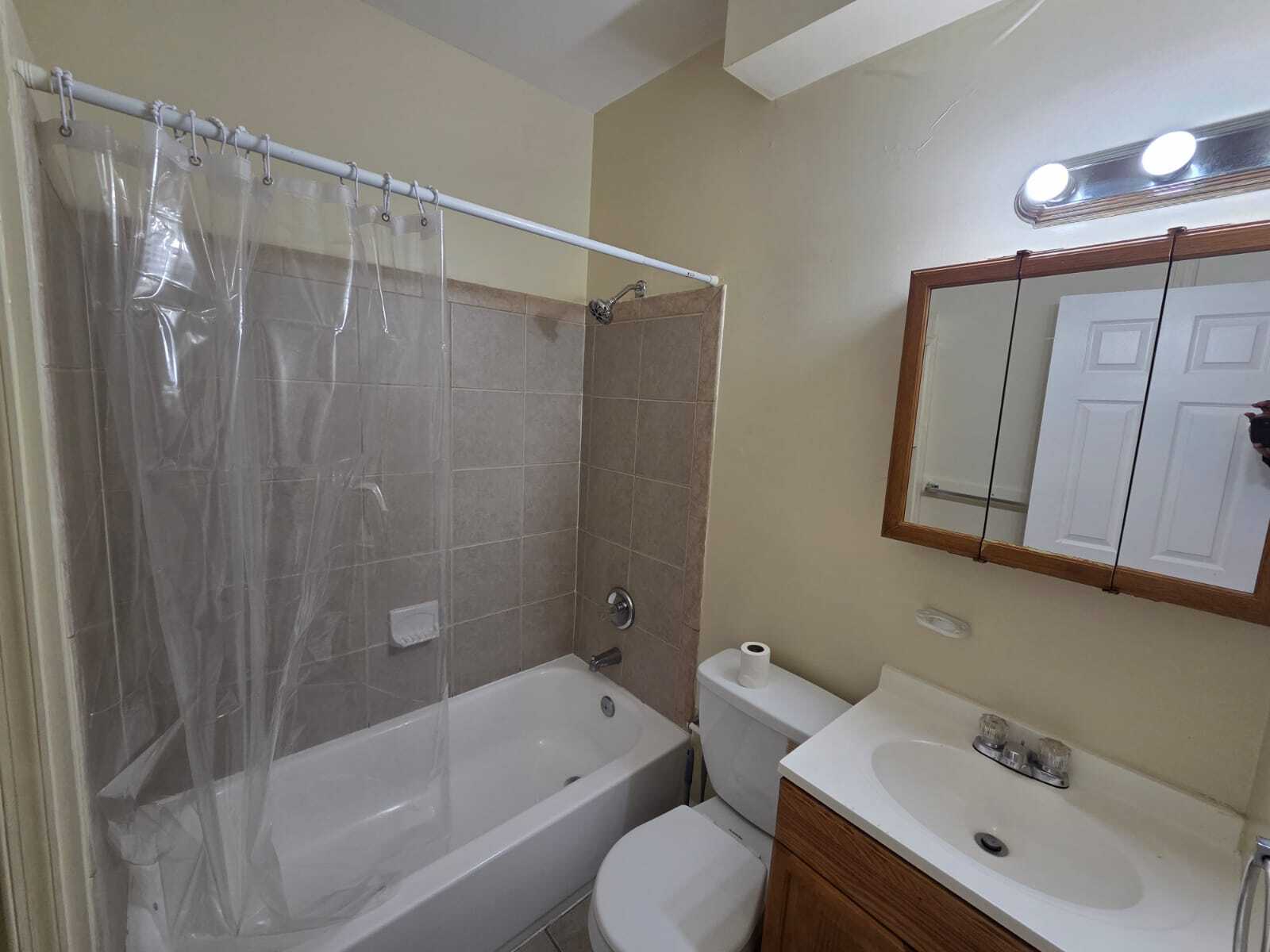 Building Photo - 3815 Belle Ave