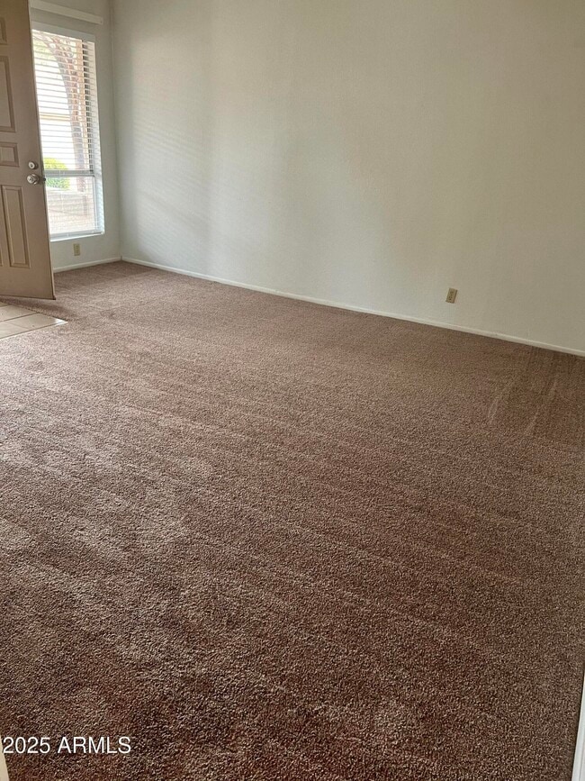 Building Photo - 99 N Cooper Rd