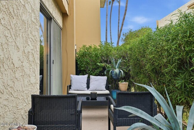 Building Photo - 4630 N 68th St