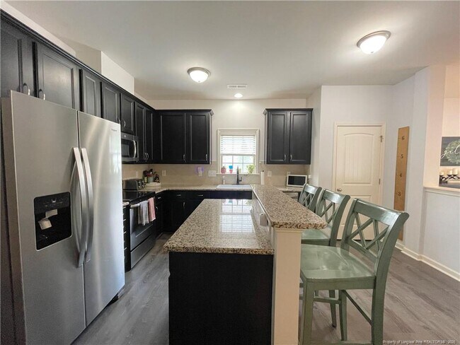 Building Photo - 132 Bicentennial Way