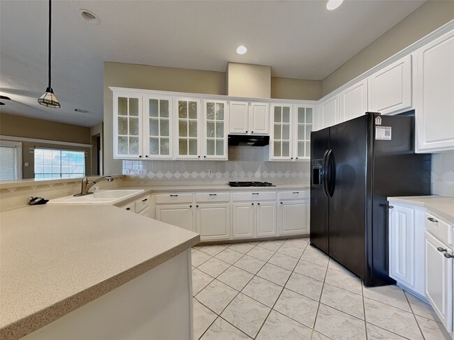 Building Photo - 17302 Lonesome Dove Trail